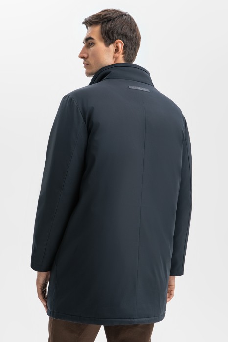 куртка с водоотталкивающей обработкой из россии вид сбоку