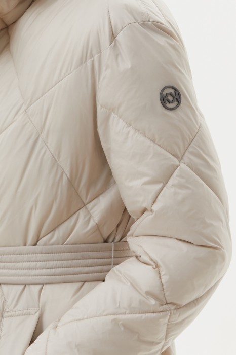 куртка стеганая длинная от бренда kanzler вид слева