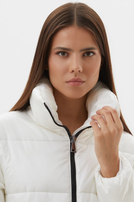 куртка стеганая от бренда kanzler вид слева