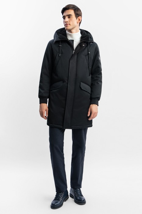 куртка зимняя с водоотталкивающей обработкой из проверенных материалов спереди