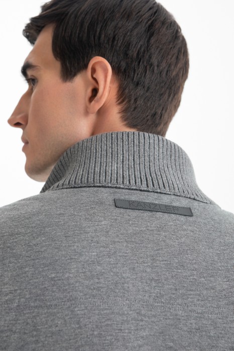 Товар без артикула вид сзади