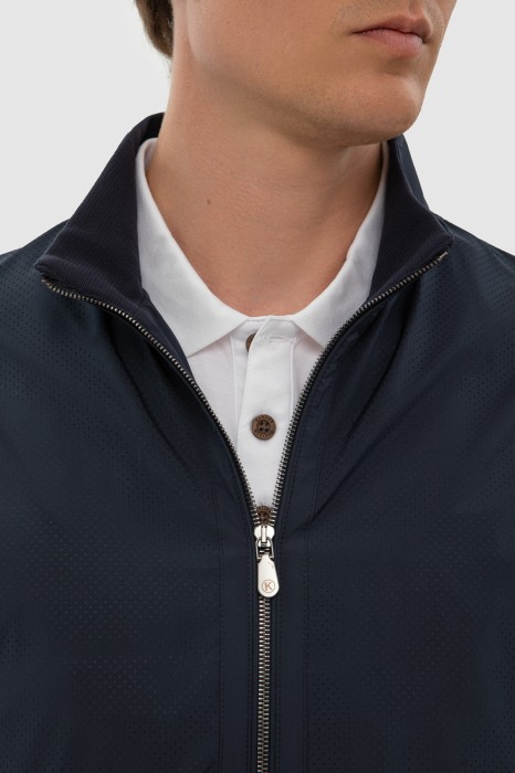 куртка от бренда kanzler вид слева