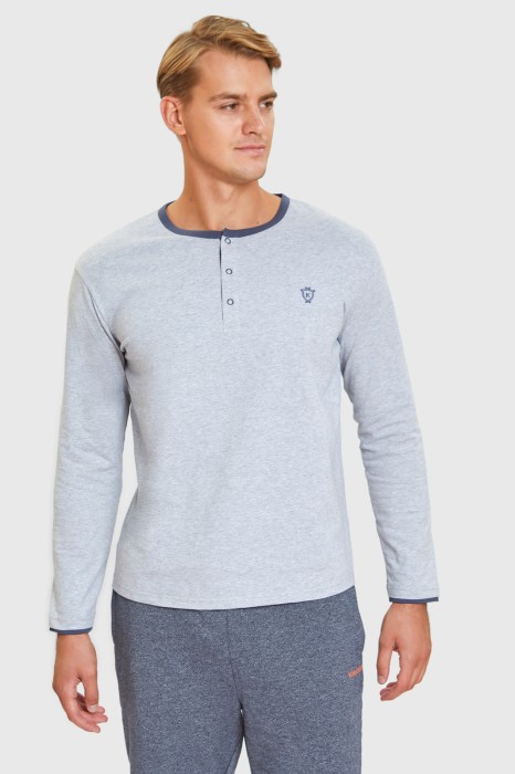 лонгслив из хлопка фотография