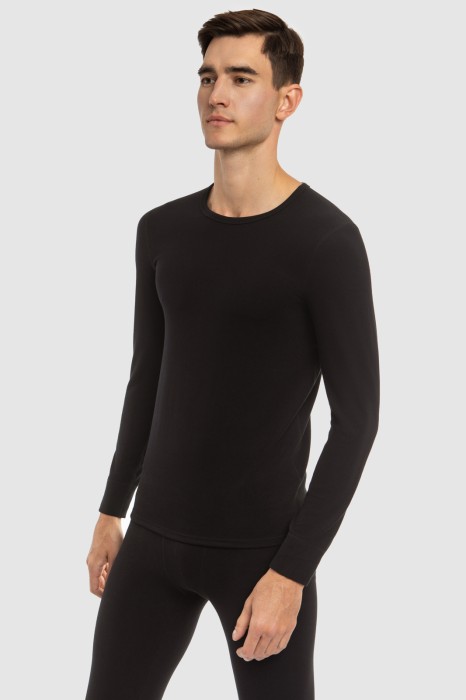 лонгслив термобелье по цене 3990 руб вид справа