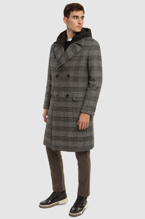 пальто двубортное демисезонное в клетку со съемным капюшоном из проверенных материалов спереди