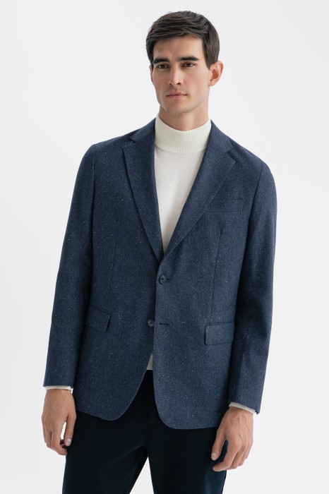 пиджак из хлопка и шерсти из россии вид сбоку