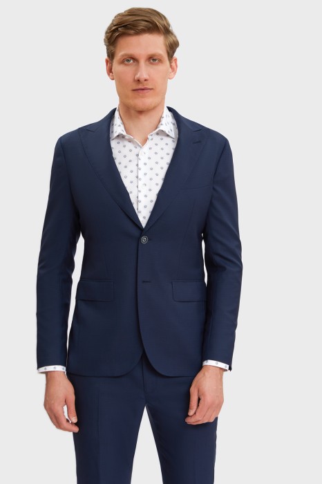 пиджак из шерсти и шелка фотография