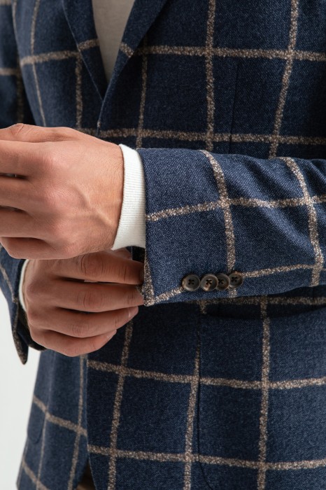 пиджак из шерсти limited edition по цене 39990 руб вид справа