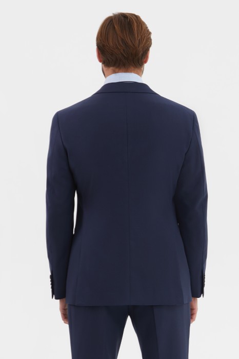 пиджак из шерсти с возможностью машинной стирки по цене 19990 руб вид справа