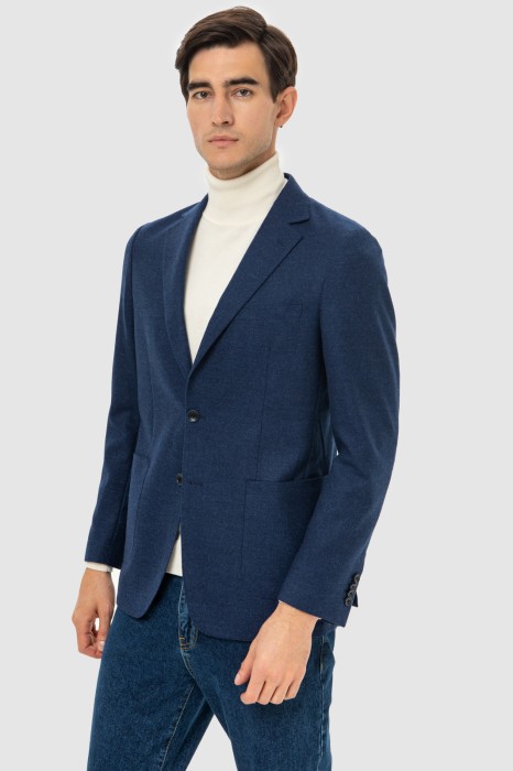 Товар синего цвета с внутренней стороны