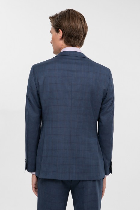 пиджак из шерсти из россии вид сбоку