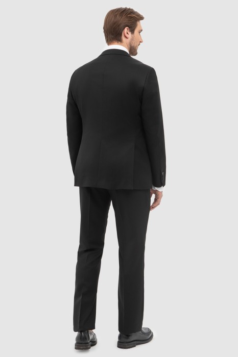 пиджак из шерсти на сезон этого года фотография