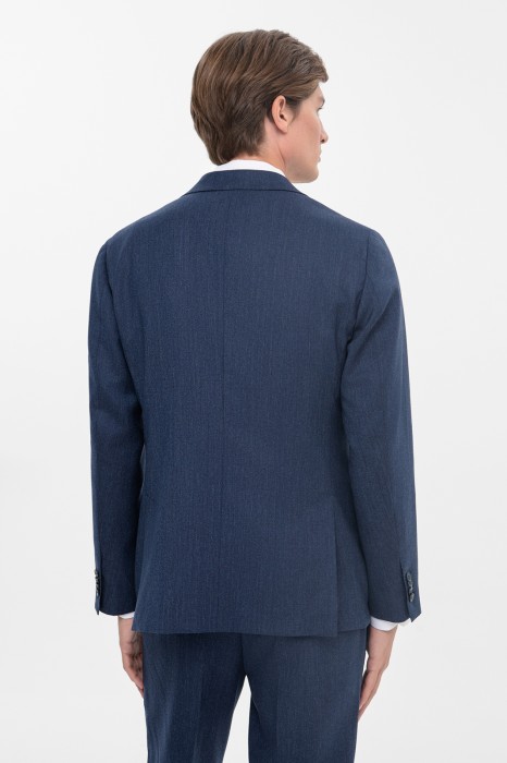 пиджак из шерсти по цене 29990 руб вид справа