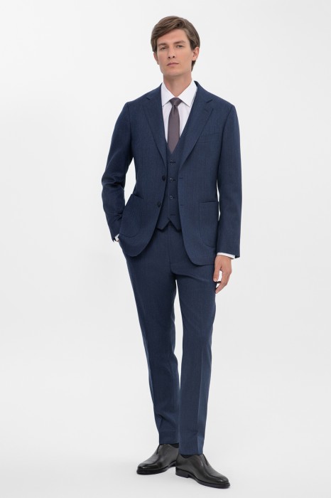 пиджак из шерсти из россии вид сбоку