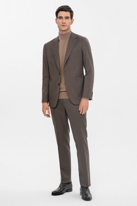 пиджак из шерсти из шерсти спереди