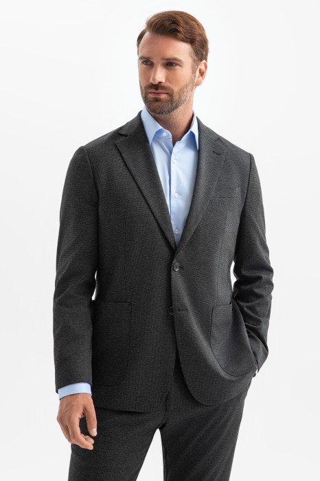 пиджак из трикотажной ткани фотография