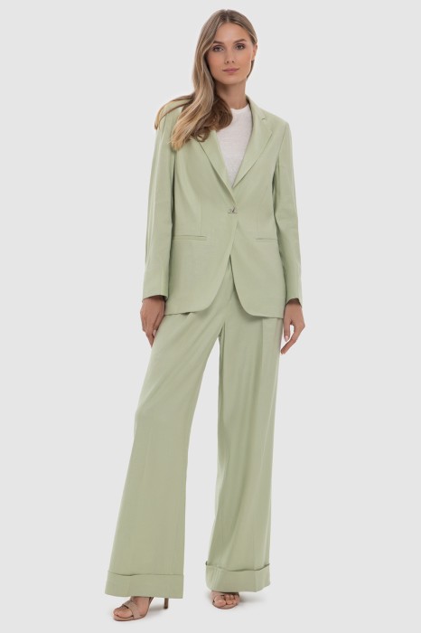 пиджак изо льна и вискозы на сезон этого года фотография