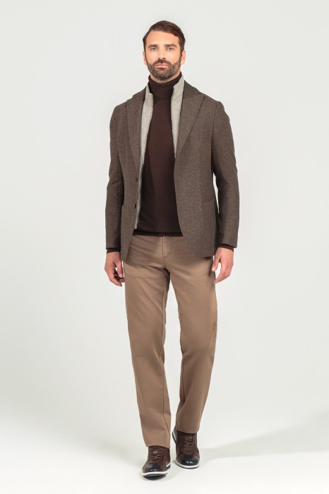 пиджак limited edition из смесовой шерсти с воротником-стойкой из россии вид сбоку