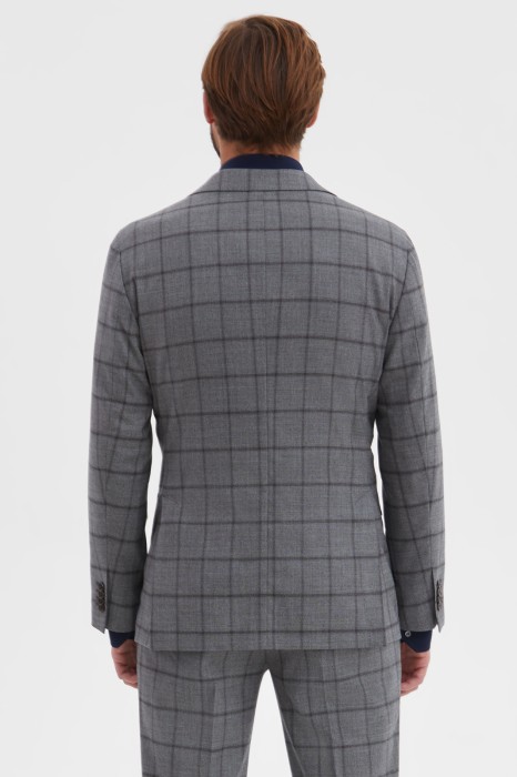 пиджак в клетку из шерсти, устойчивой к сминанию по цене 15990 руб вид справа
