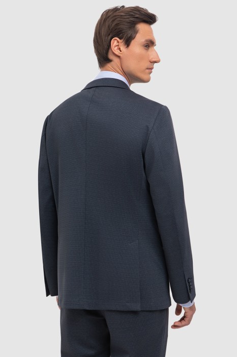 пиджак из россии вид сбоку