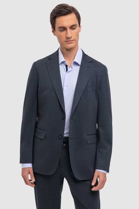 Товар синего цвета с внутренней стороны