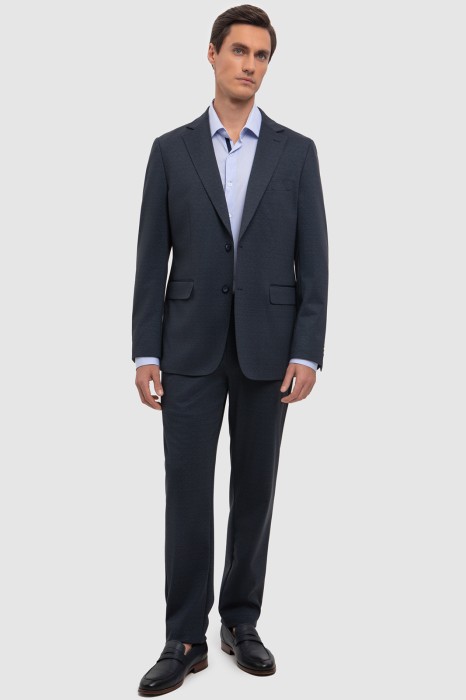 пиджак из проверенных материалов спереди