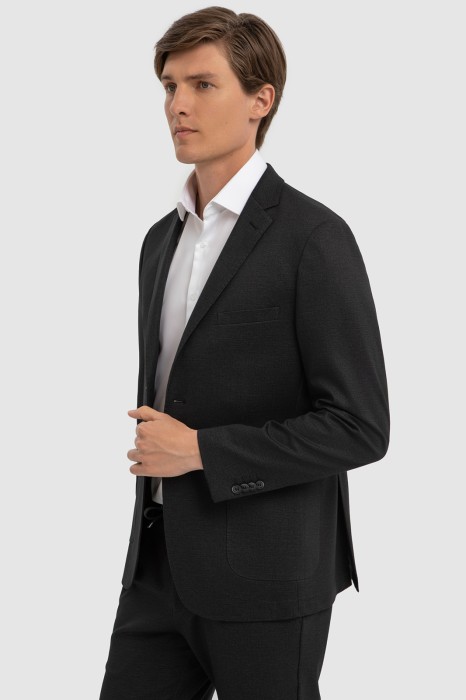 Товар серого цвета с внутренней стороны