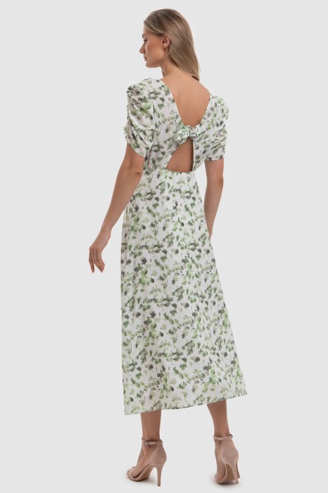 Товар белого цвета с внутренней стороны