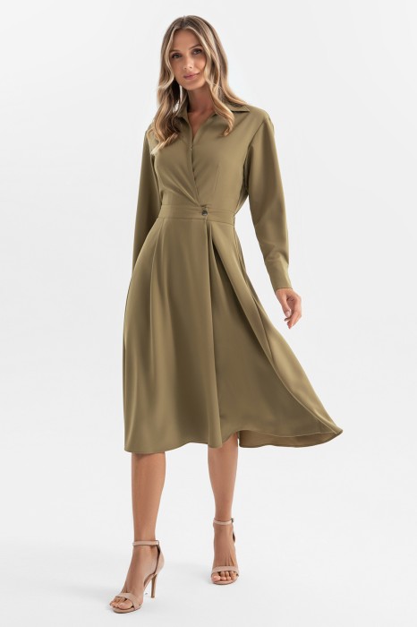 платье-рубашка из проверенных материалов спереди