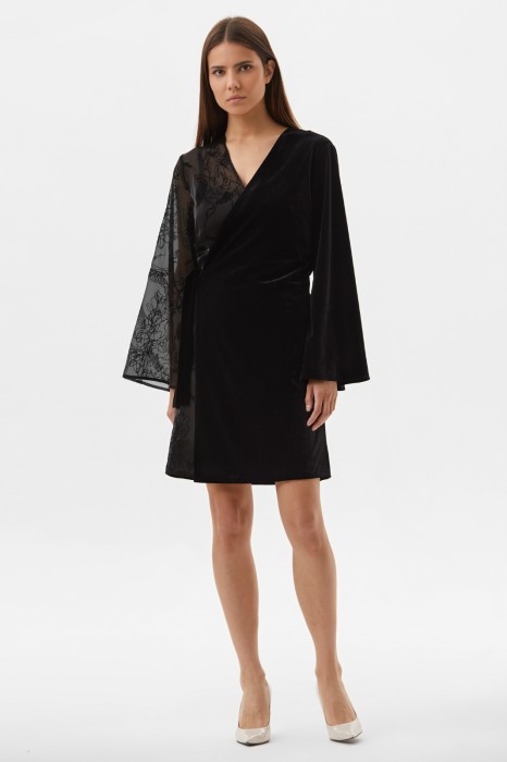 платье с вышивкой фотография