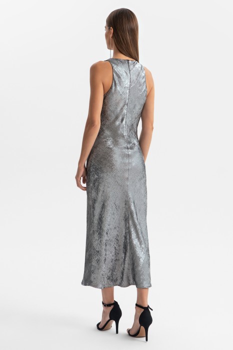 Товар без артикула вид сзади