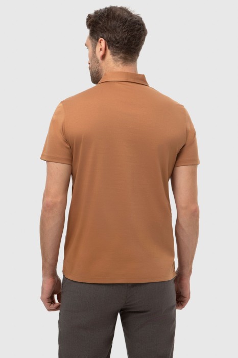 поло из мерсеризованного хлопка по цене 5990 руб вид справа