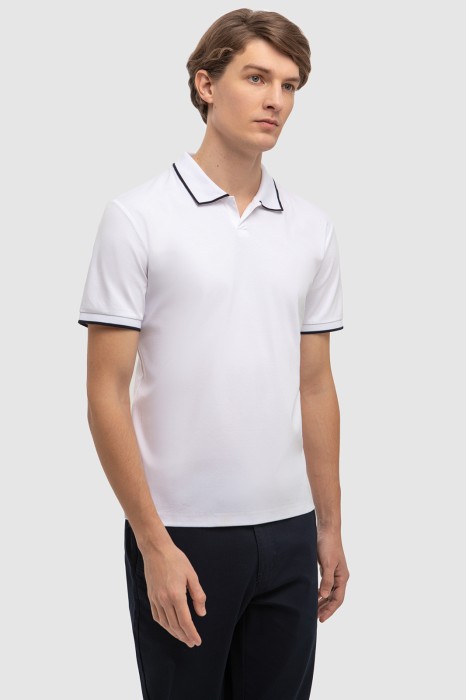поло из мерсеризованного хлопка по цене 6990 руб вид справа