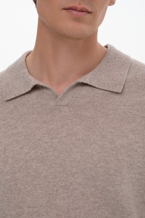 поло из шерсти и кашемира от бренда kanzler вид слева