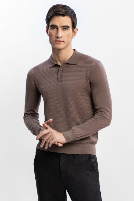 поло из шерсти по цене 7990 руб вид справа