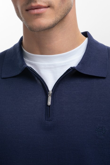 поло limited edition из хлопка, шелка и льна от бренда kanzler вид слева