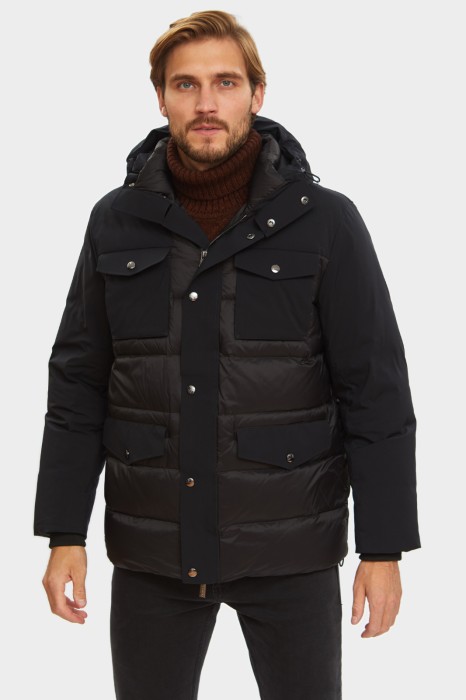 пуховик короткий демисезонный с водоотталкивающей обработкой фотография