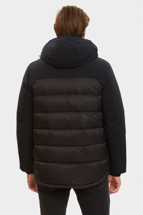 пуховик короткий демисезонный с водоотталкивающей обработкой по цене 29990 руб вид справа