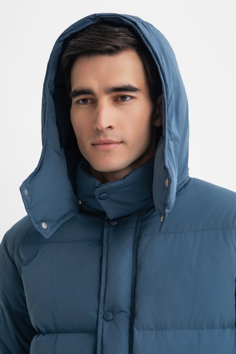 Товар голубого цвета с внутренней стороны