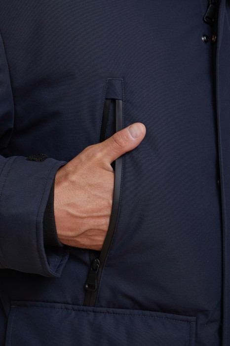 пуховик зимний с отделкой из натурального меха и водоотталкивающей обработкой от бренда kanzler вид слева