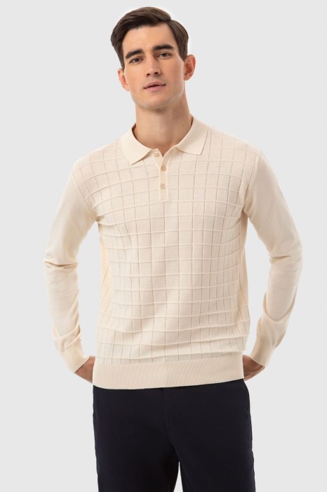 пуловер-поло из хлопка фотография