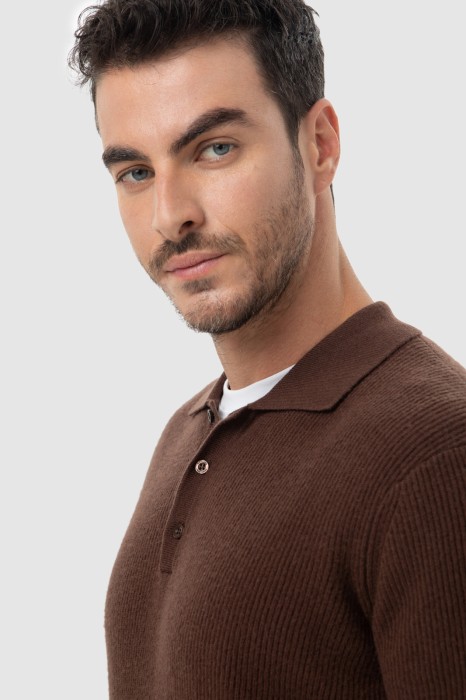 пуловер-поло limited edition из шерсти от бренда kanzler вид слева