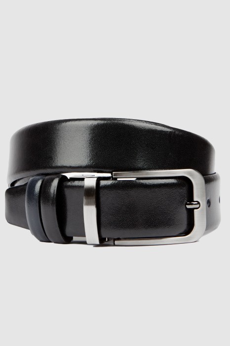 ремень из кожи фотография