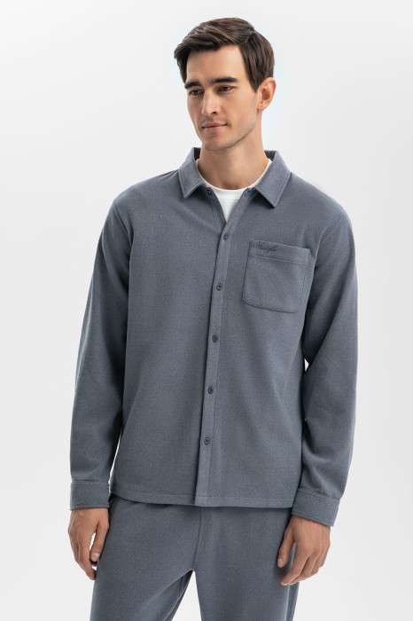 Товар голубого цвета с внутренней стороны