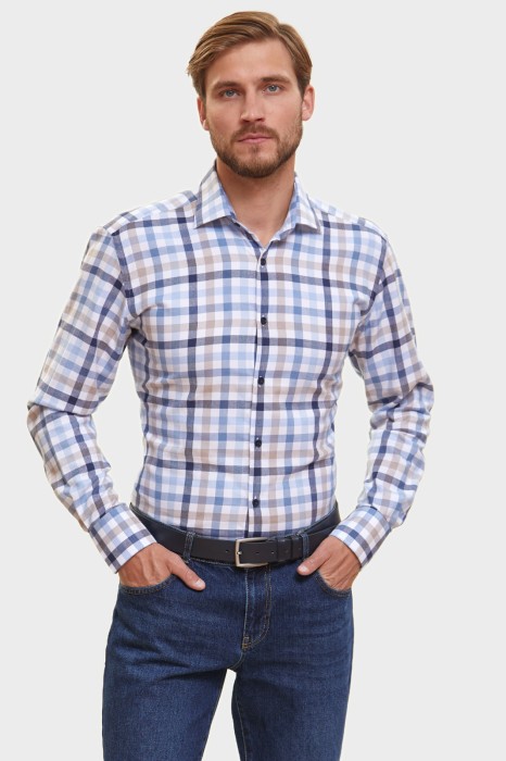 рубашка из хлопка и шерсти в клетку фотография