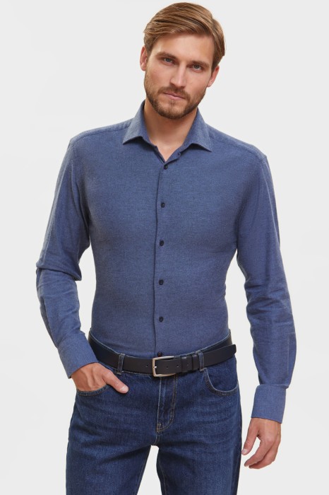 рубашка из хлопка фотография