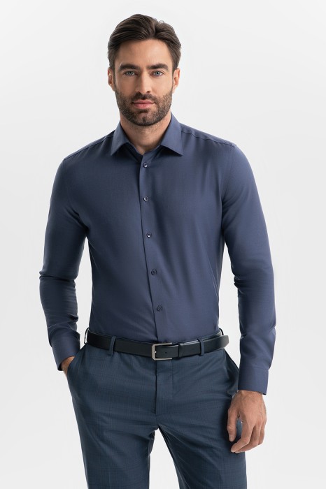 рубашка из смесовой шерсти с возможностью машинной стирки по цене 8990 руб вид справа