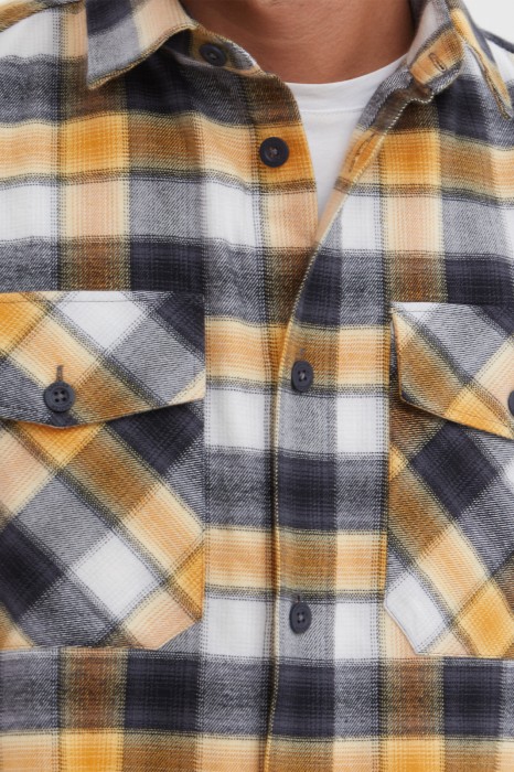 рубашка оверсайз из хлопка в клетку от бренда kanzler вид слева