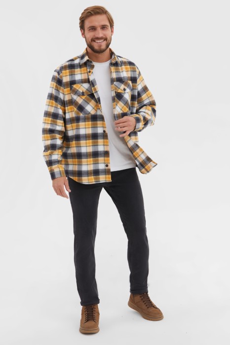 рубашка оверсайз из хлопка в клетку по цене 5990 руб вид справа