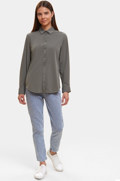 рубашка по цене 2990 руб вид справа